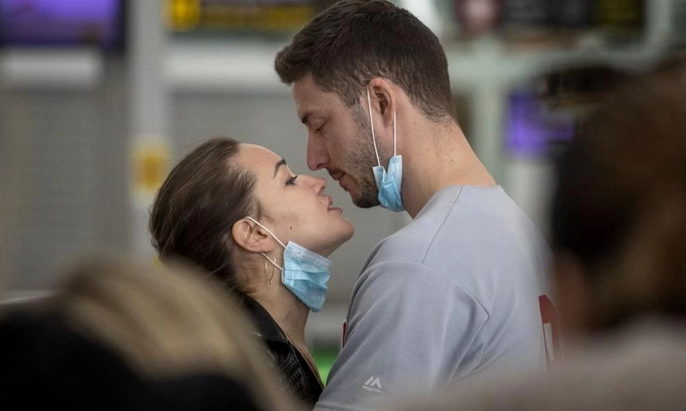 Κορονοϊός: Η "μετάλλαξη του Λονδίνου" στον Καναδά - Ζευγάρι κόλλησε χωρίς να έχει ταξιδέψει